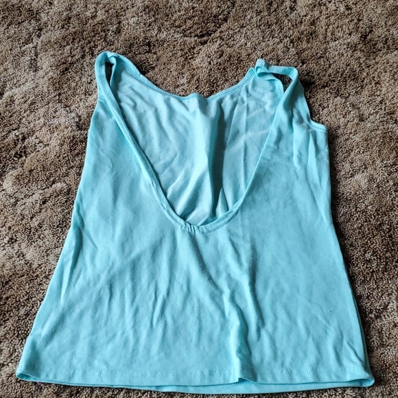 Blue open back tank - Picture 2 of 3